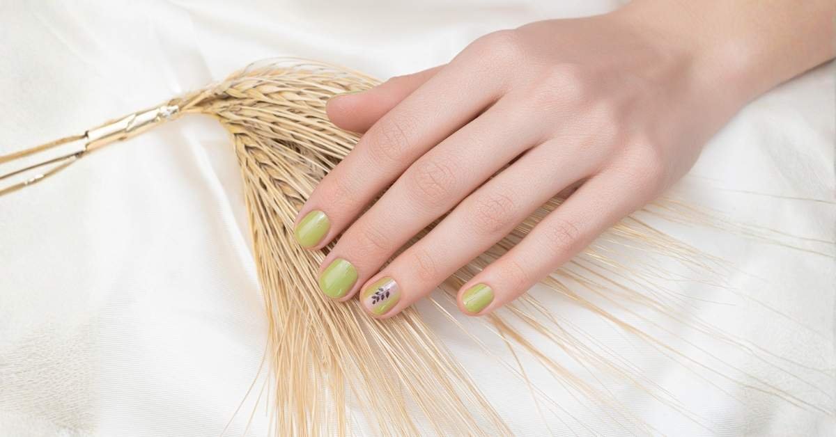nail designs for short nails