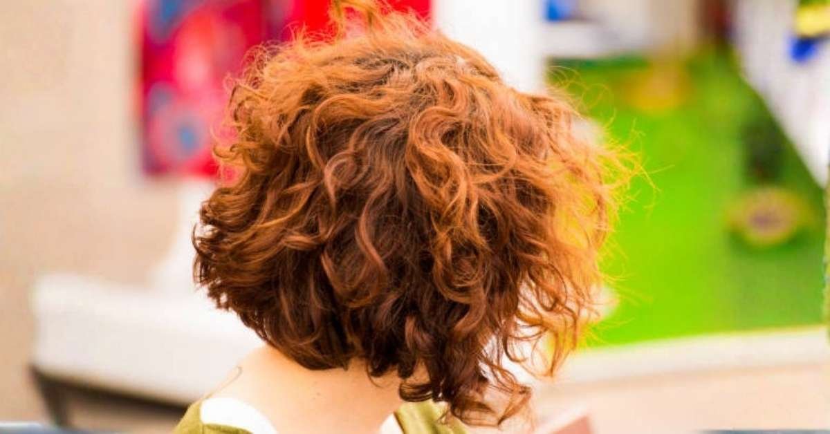 chubby face short curly hairstyles