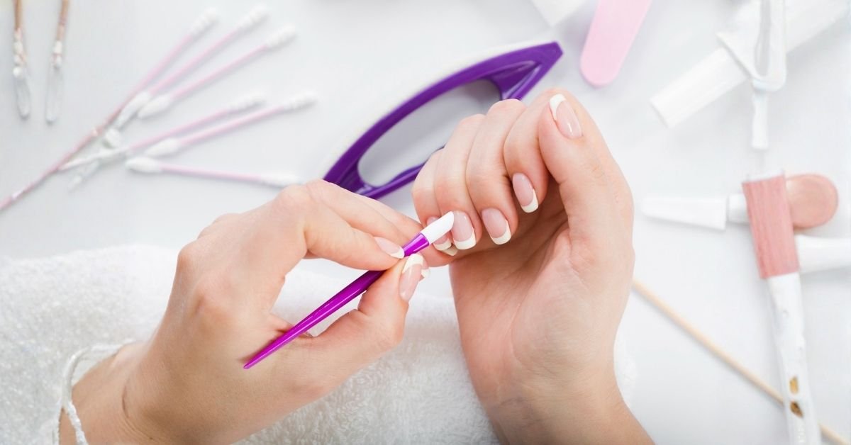 NAIL ART