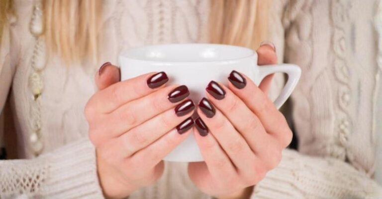 brown nails